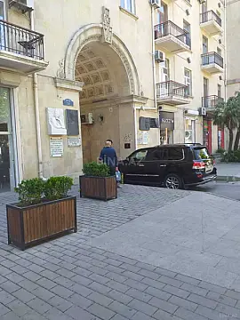 Kirayə verilir 2 otaqlı mənzil 50 m²