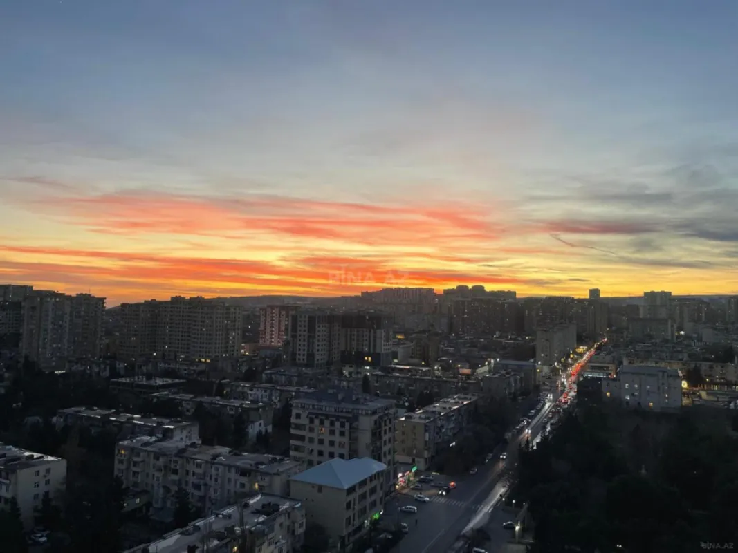 Satılır 2 otaqlı mənzil 75 m²