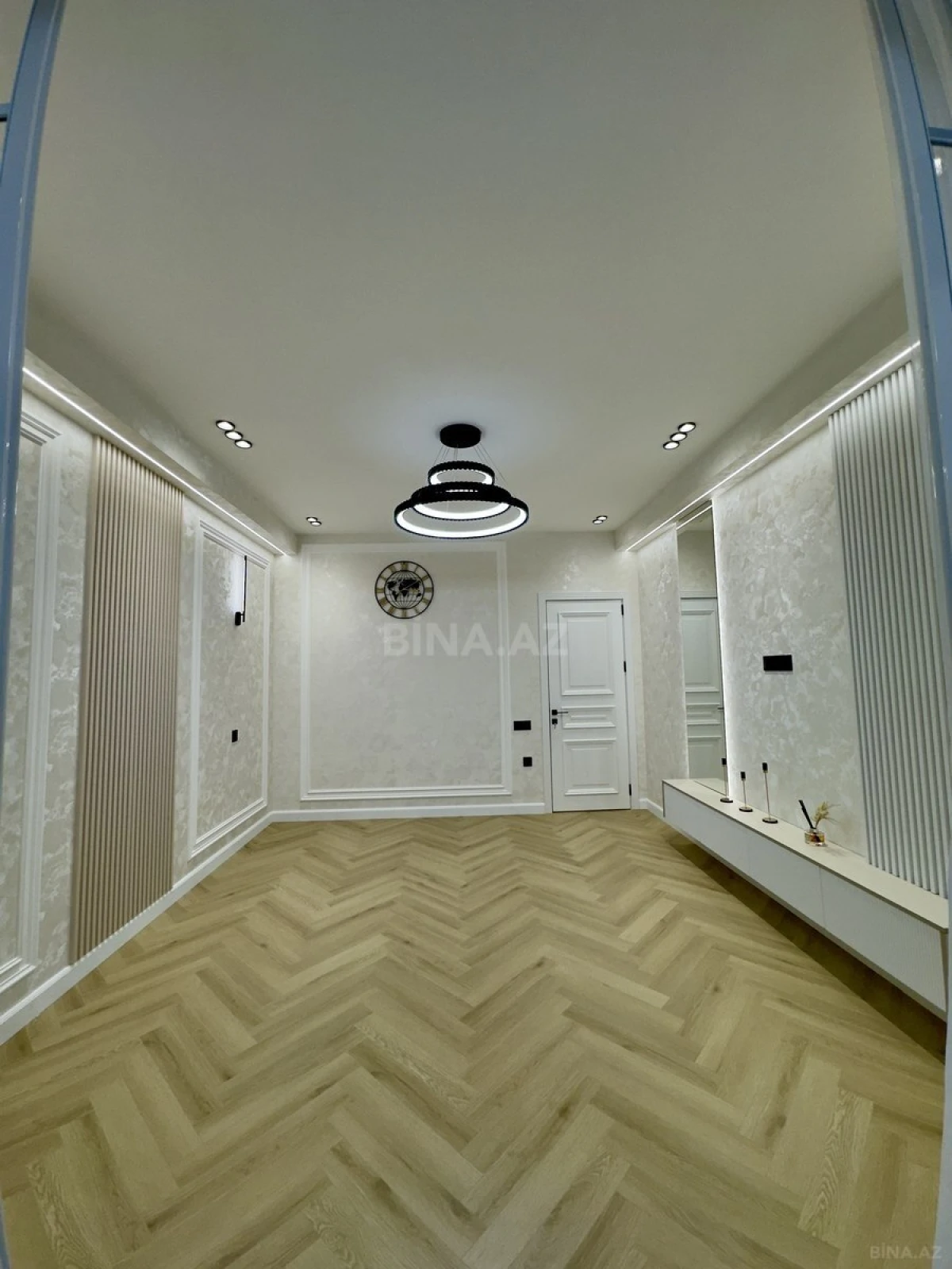 Satılır 3 otaqlı mənzil 83 m²