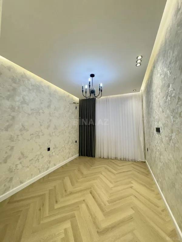 Satılır 3 otaqlı mənzil 83 m²