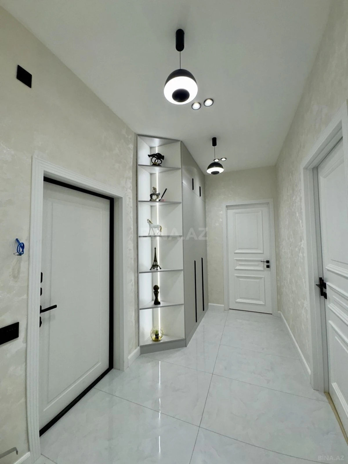 Satılır 3 otaqlı mənzil 83 m²