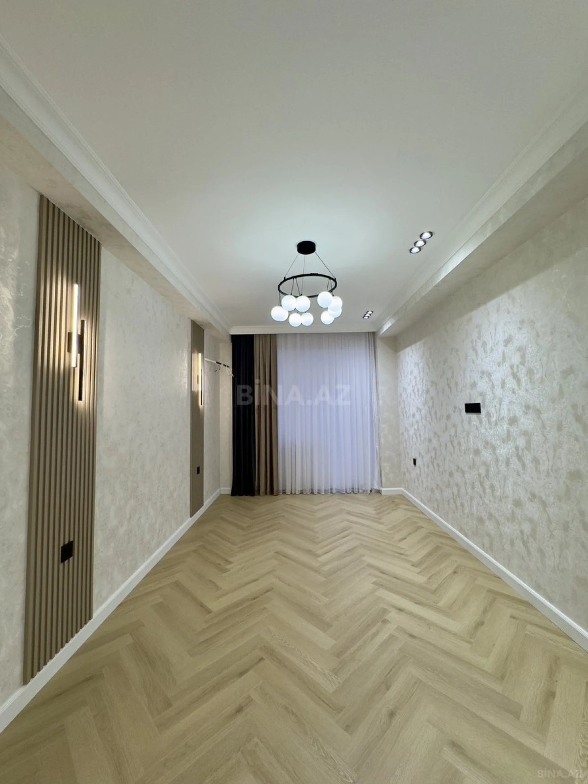 Satılır 3 otaqlı mənzil 83 m²