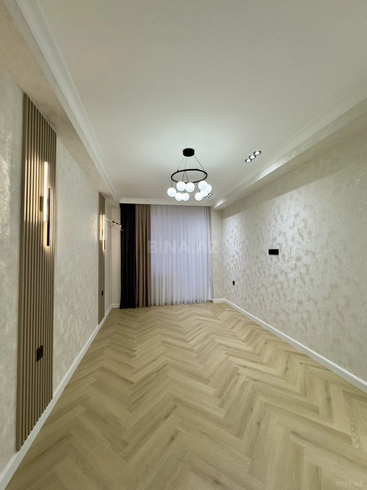 Satılır 3 otaqlı mənzil 83 m²