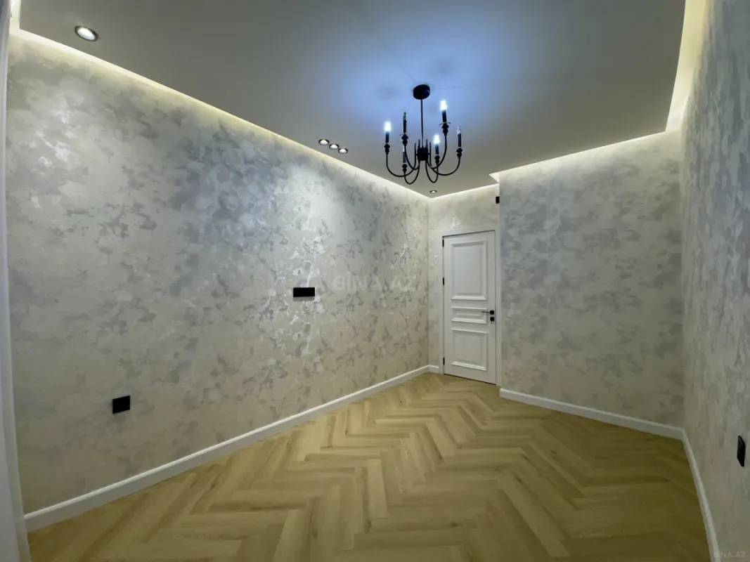 Satılır 3 otaqlı mənzil 83 m²