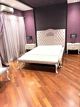 Kirayə verilir 4 otaqlı mənzil 200 m²