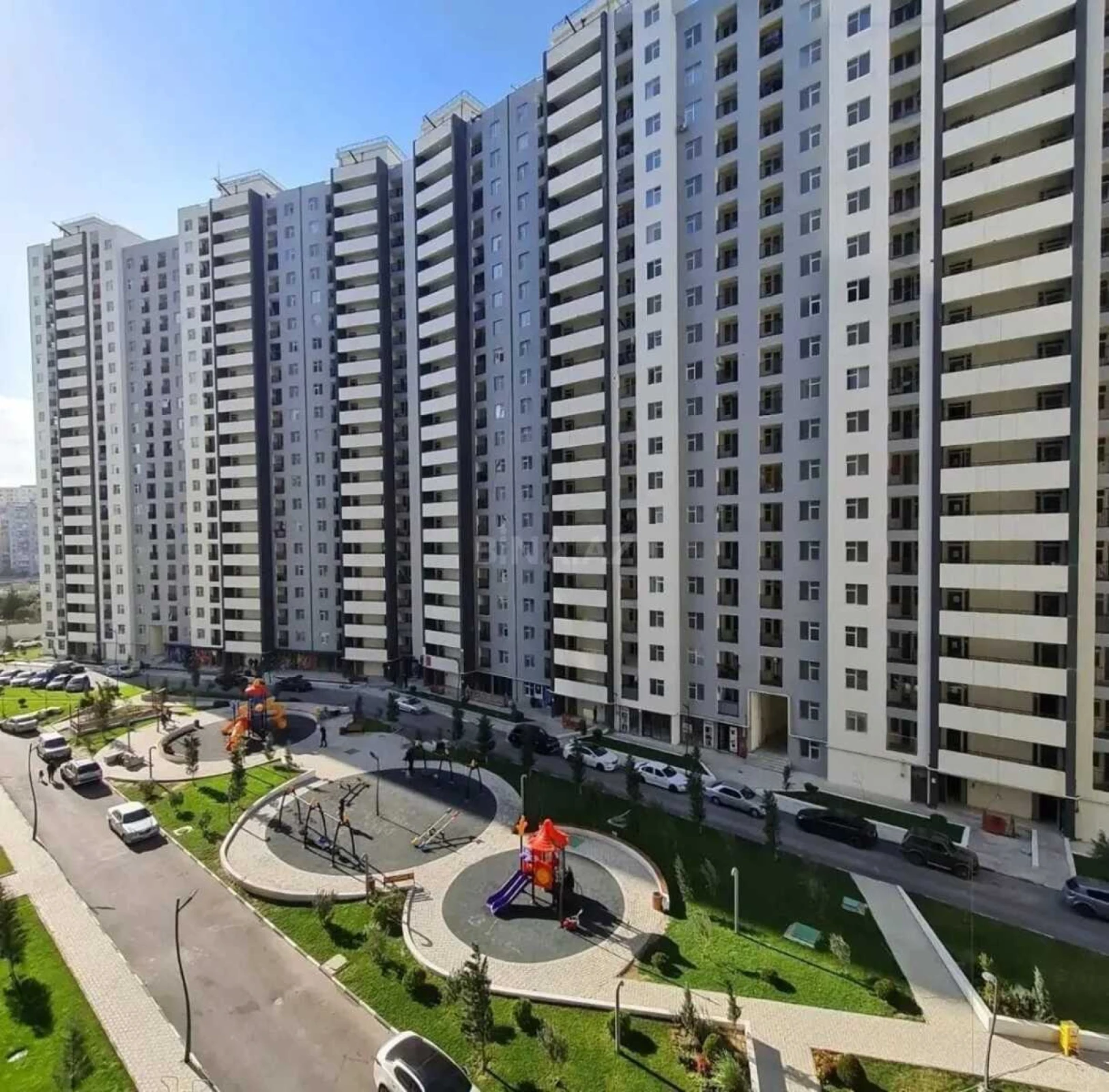 Satılır 3 otaqlı mənzil 88 m²