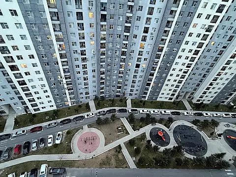 Satılır 3 otaqlı mənzil 90 m²