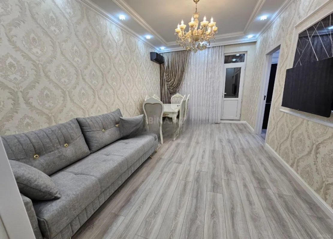 Satılır 2 otaqlı mənzil 55 m²