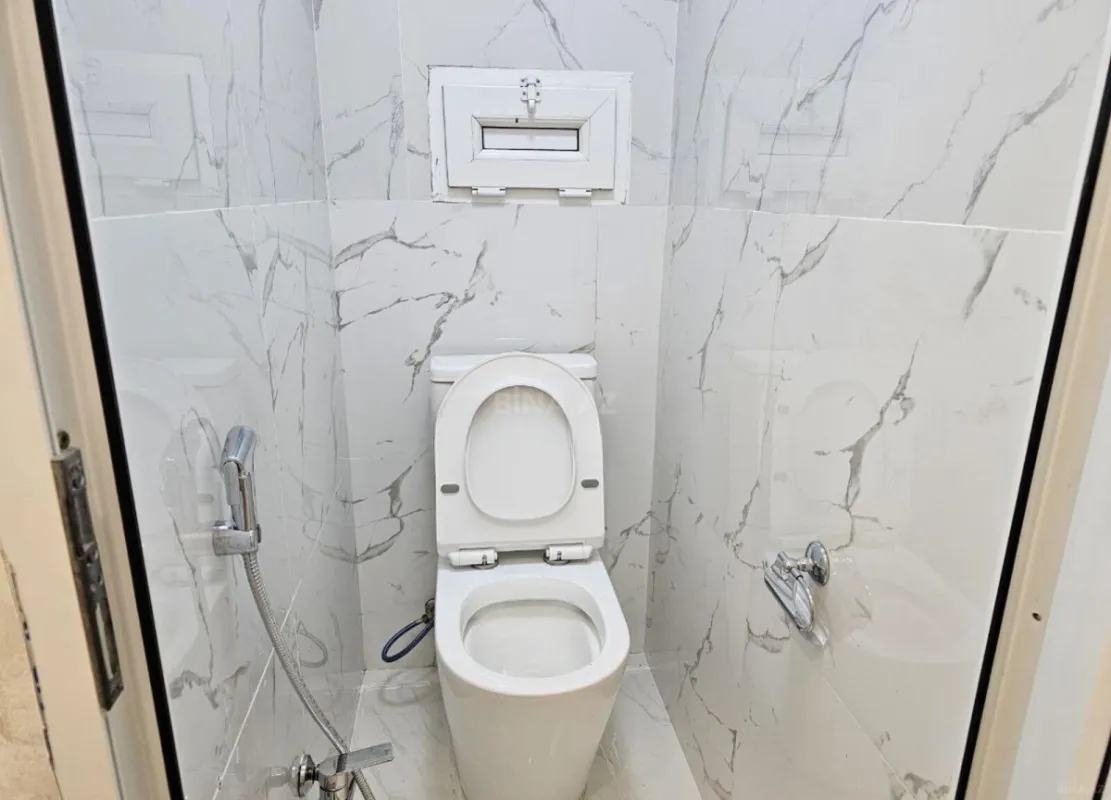 Satılır 2 otaqlı mənzil 55 m²