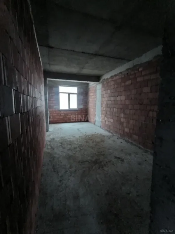 Satılır 2 otaqlı mənzil 118 m²