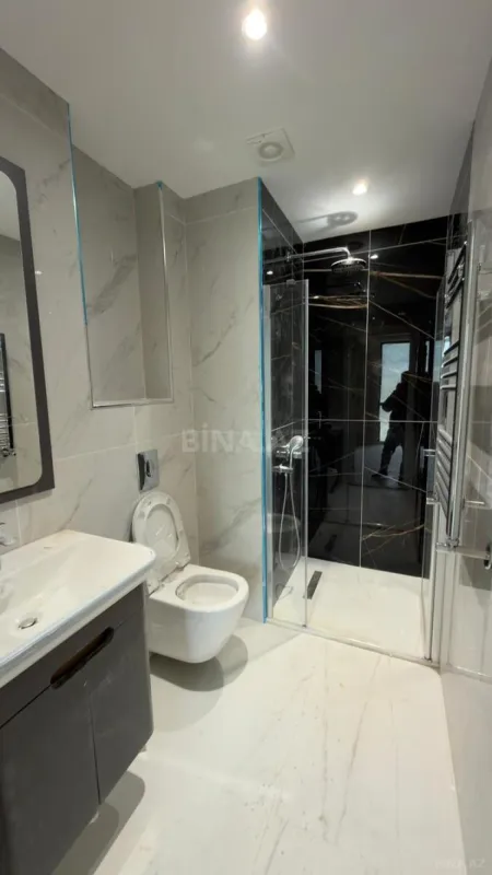 Satılır 3 otaqlı mənzil 83 m²