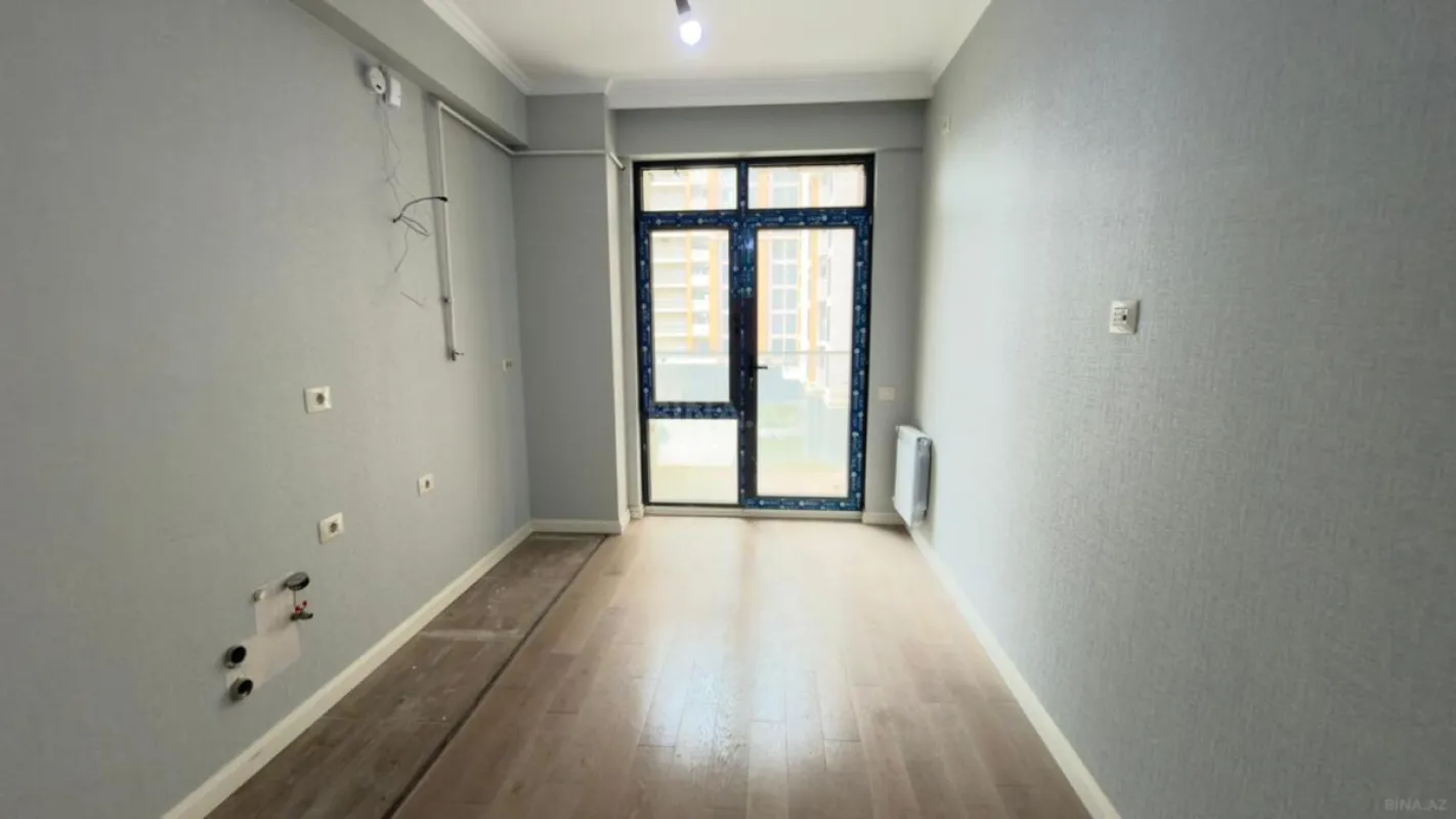Satılır 3 otaqlı mənzil 83 m²