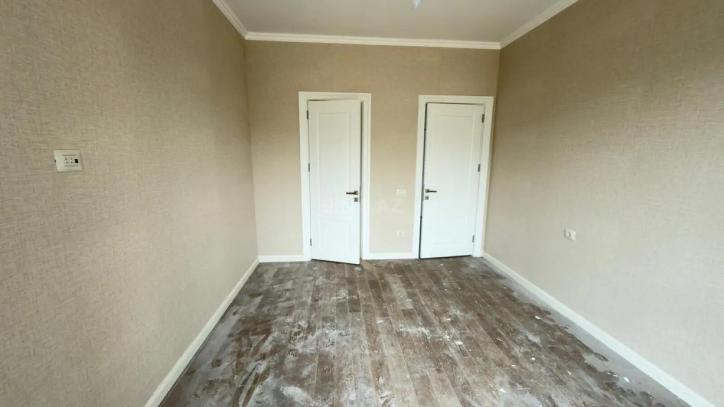 Satılır 3 otaqlı mənzil 83 m²