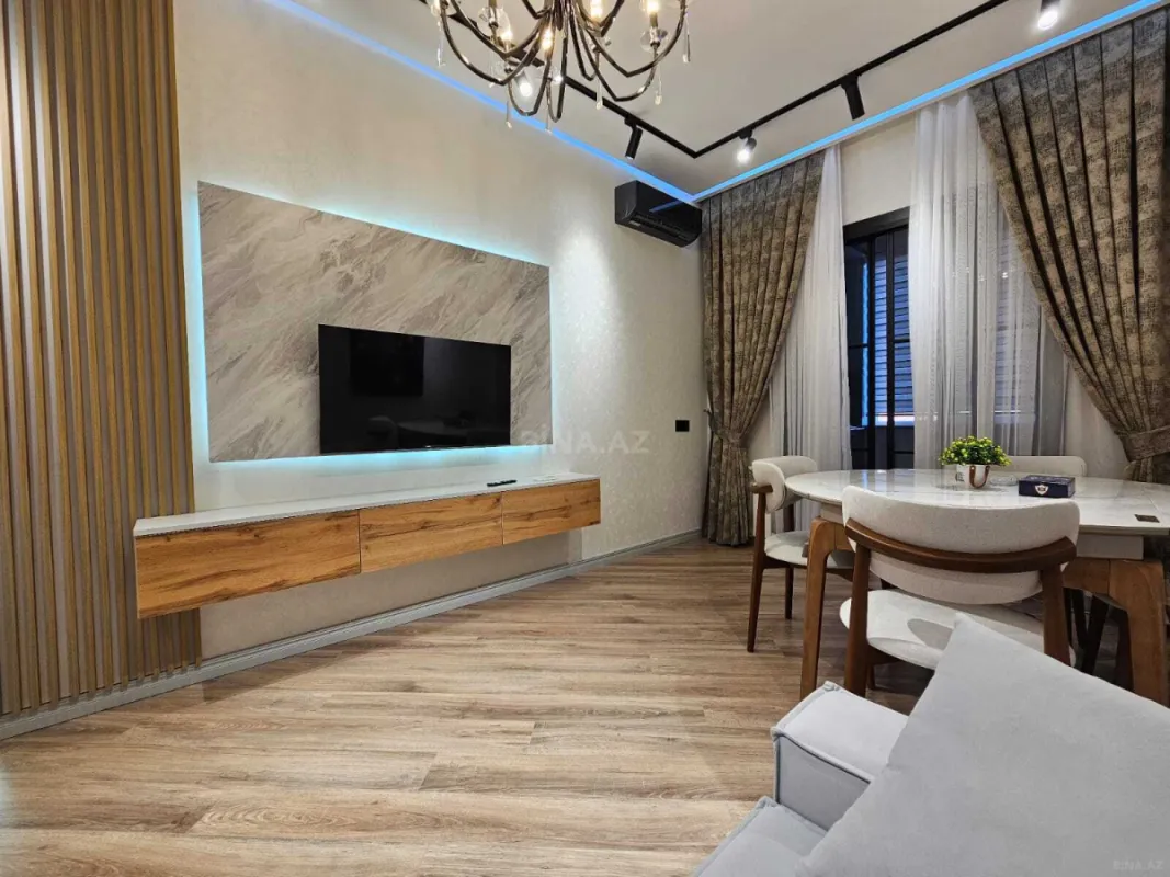 Satılır 2 otaqlı mənzil 55 m²