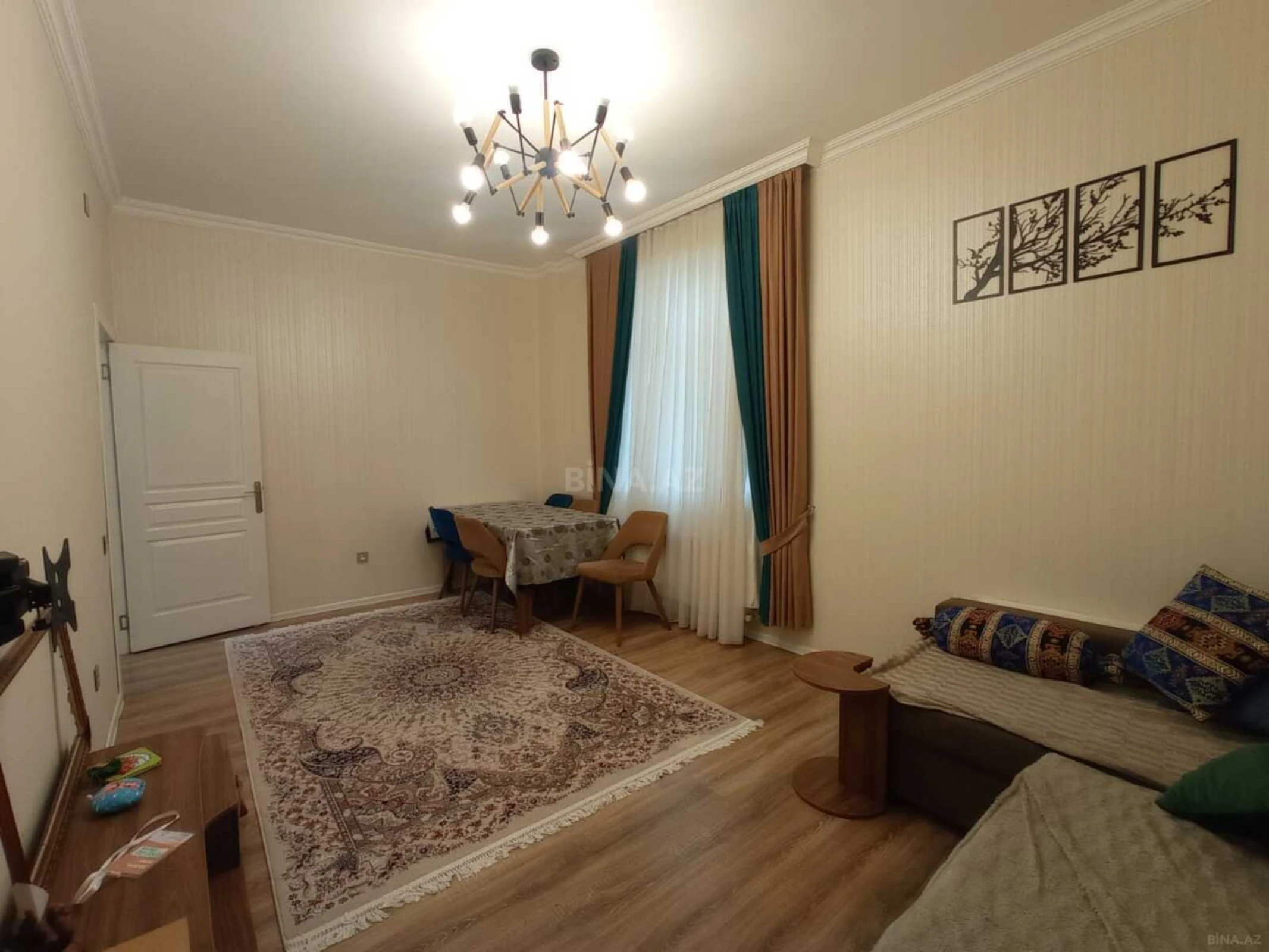 Satılır 3 otaqlı mənzil 93 m²