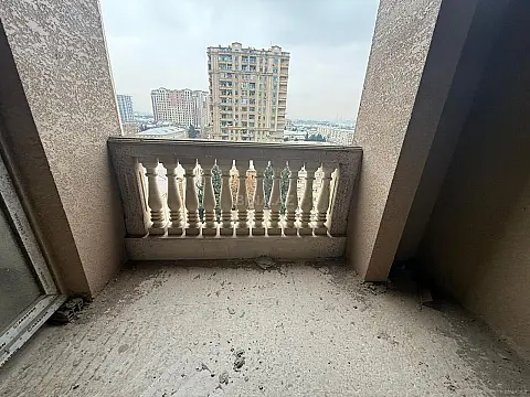 Satılır 2 otaqlı mənzil 78.3 m²
