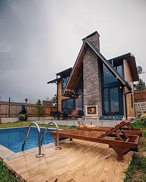 Kirayə verilir 3 otaqlı həyət evi 200 m² — Qəbələ 3 otaq 200.00 m²