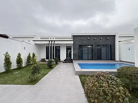Satılır 5 otaqlı həyət evi 130 m²