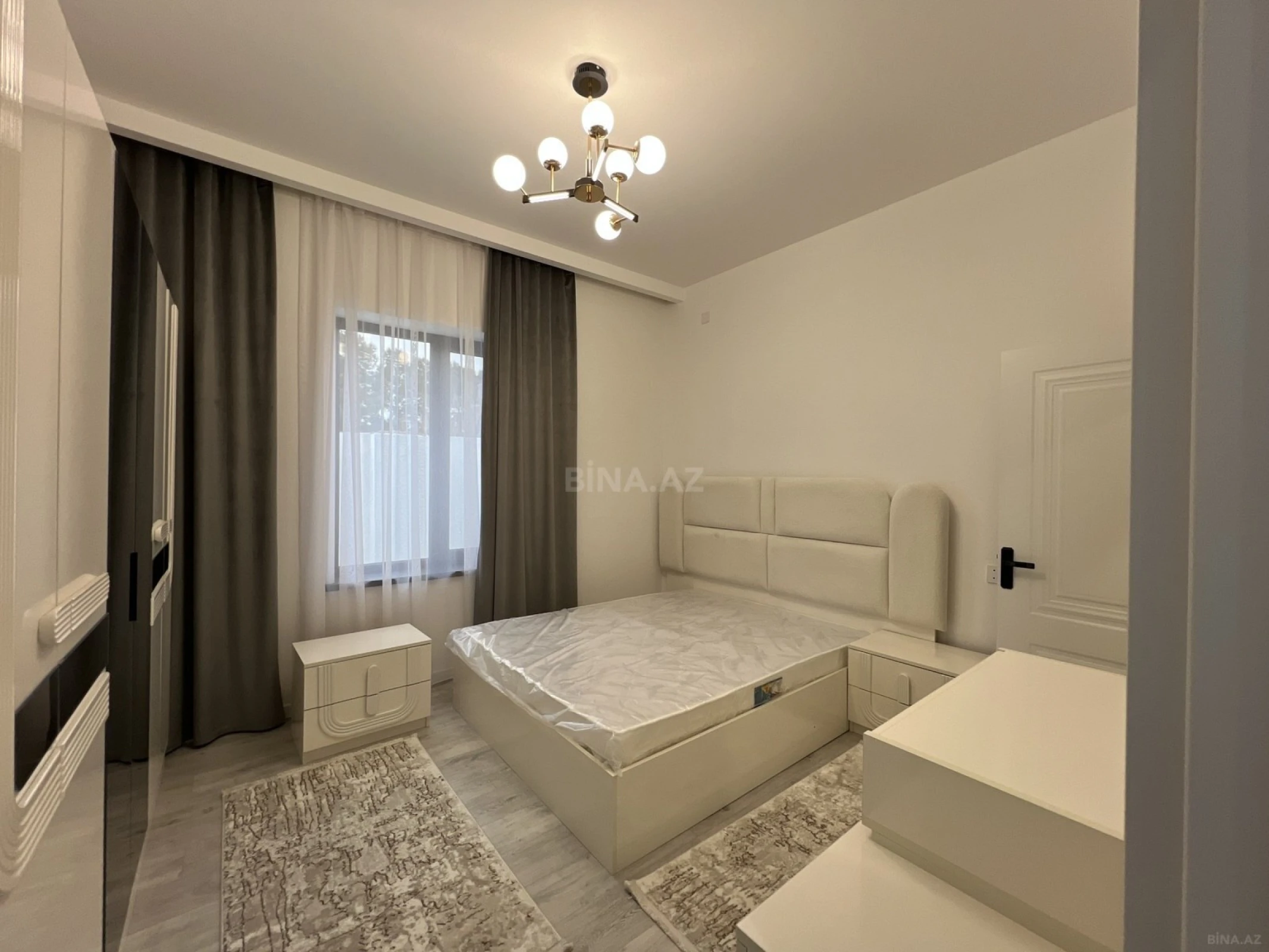 Satılır 5 otaqlı həyət evi 130 m²