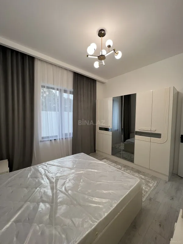 Satılır 5 otaqlı həyət evi 130 m²