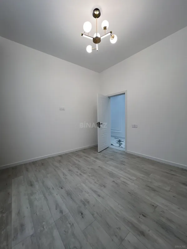 Satılır 5 otaqlı həyət evi 130 m²