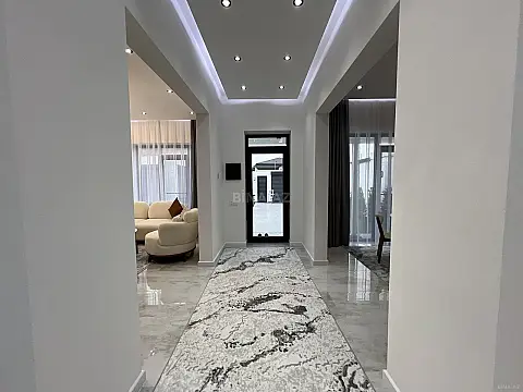 Satılır 5 otaqlı həyət evi 130 m²