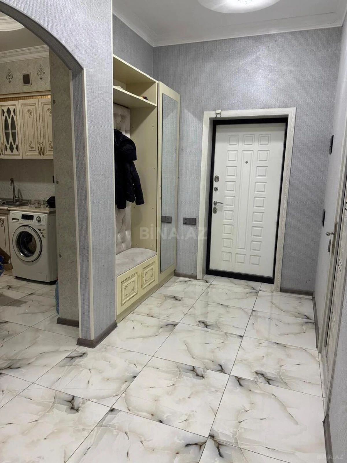 Kirayə verilir 3 otaqlı mənzil 100 m²