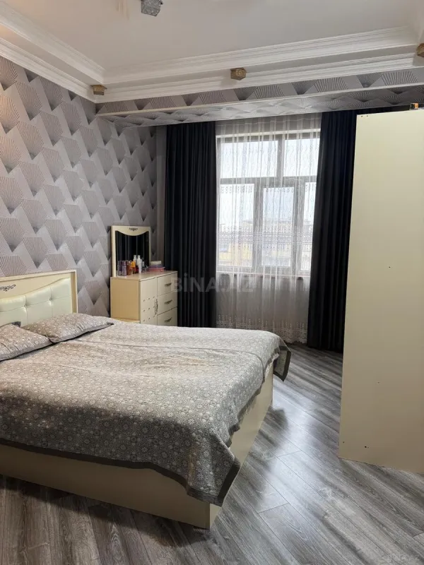 Kirayə verilir 3 otaqlı mənzil 100 m²