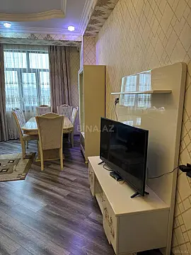 Kirayə verilir 3 otaqlı mənzil 100 m²