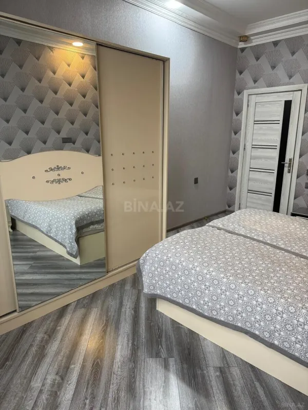 Kirayə verilir 3 otaqlı mənzil 100 m²