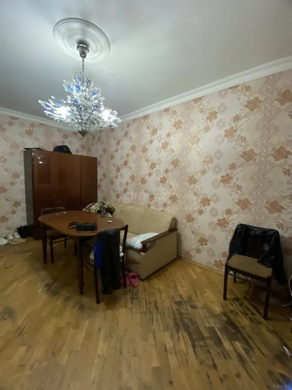 Kirayə verilir 2 otaqlı mənzil 50 m²