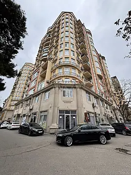Satılır 3 otaqlı mənzil 80 m² — Bakı, Şəhər mərkəzi 3 otaq 80.00 m²