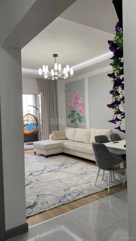 Satılır 2 otaqlı mənzil 80.5 m²