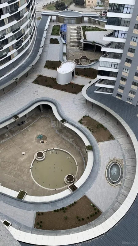 Satılır 2 otaqlı mənzil 80.5 m²