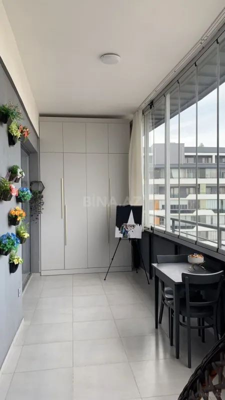 Satılır 2 otaqlı mənzil 80.5 m²