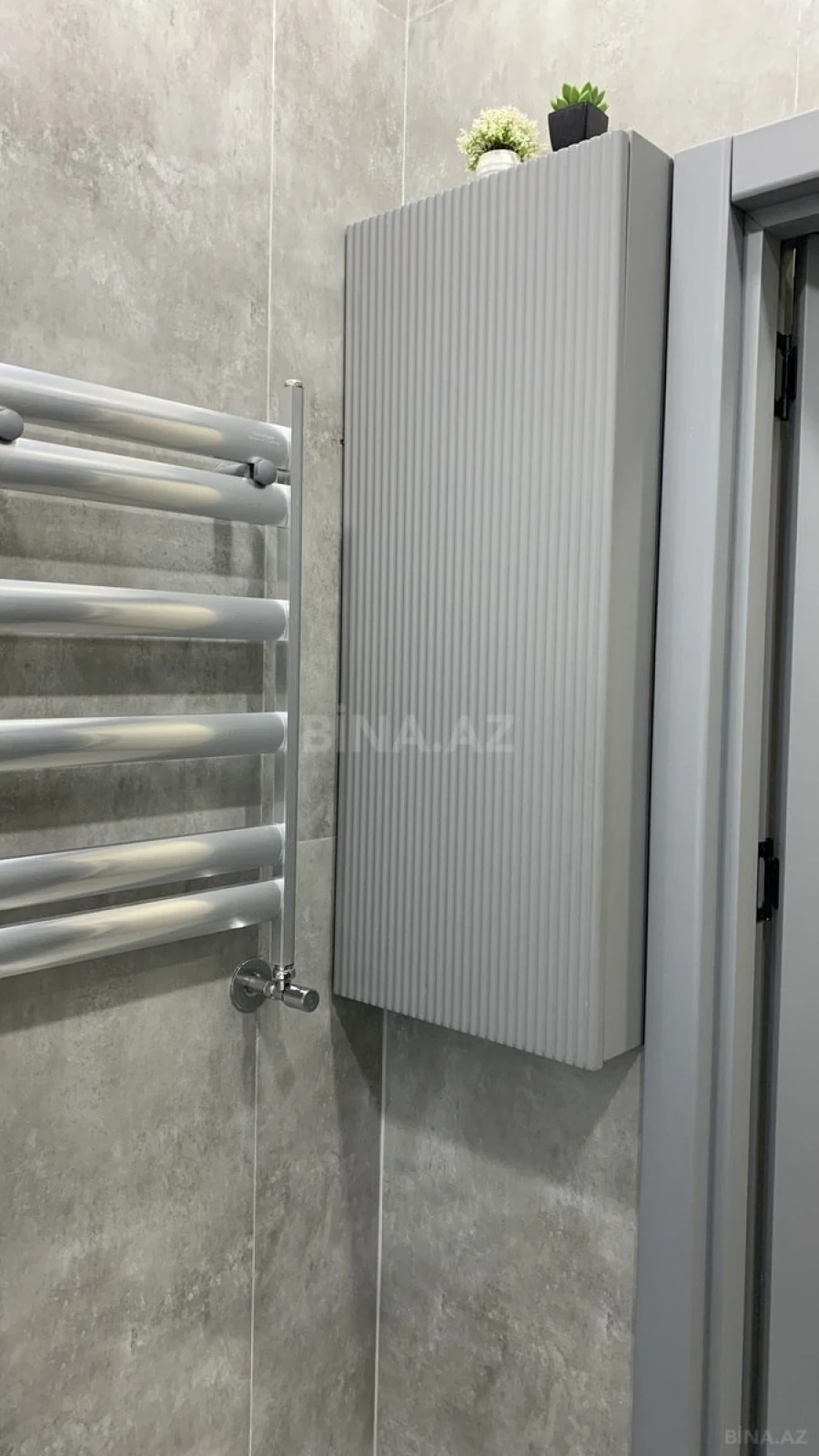 Satılır 2 otaqlı mənzil 80.5 m²