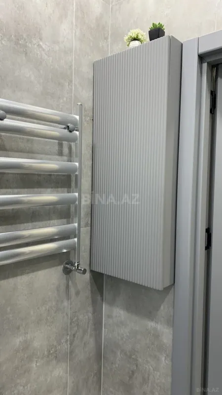 Satılır 2 otaqlı mənzil 80.5 m²