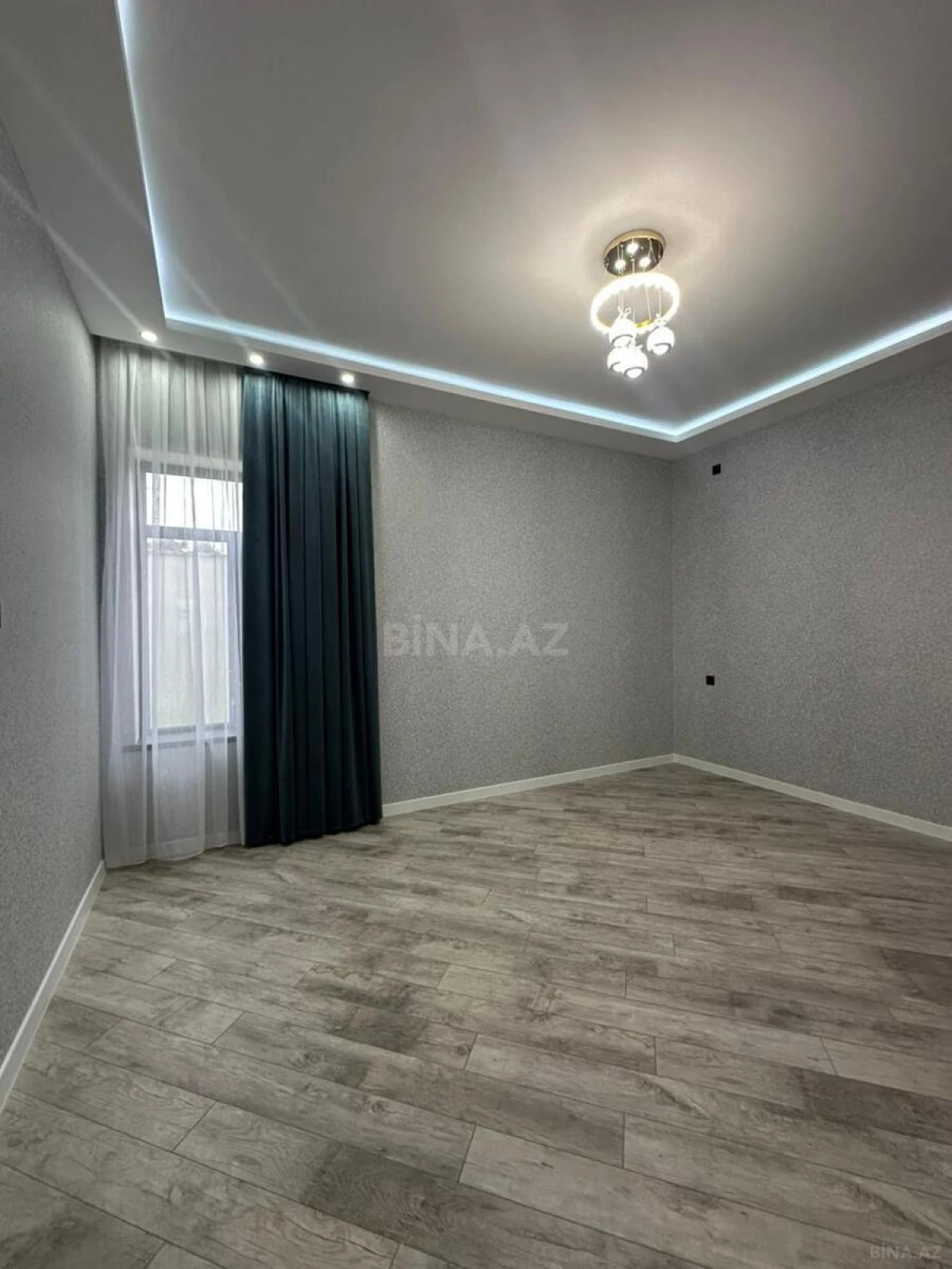 Satılır 4 otaqlı həyət evi 170 m²