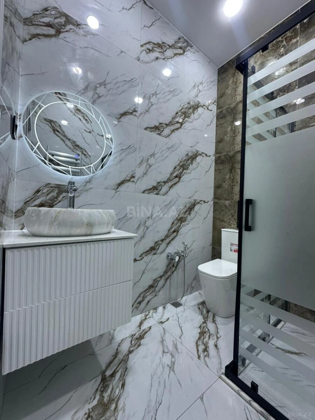 Satılır 4 otaqlı həyət evi 170 m²