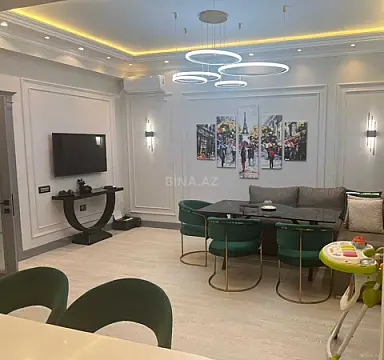 Satılır 3 otaqlı mənzil 190 m²