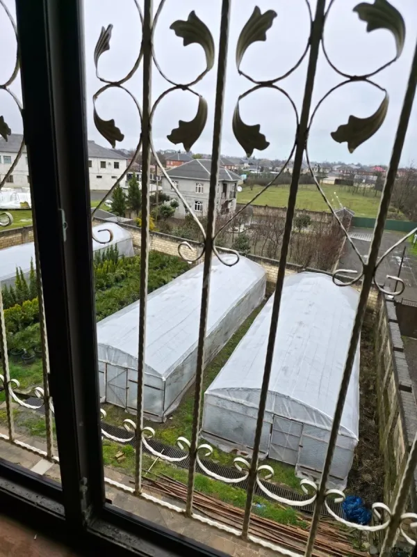 Satılır obyekt 2300 m²