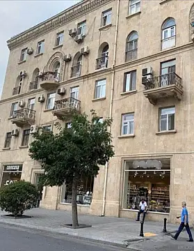 Satılır 7 otaqlı mənzil 156 m² — Bakı, Bayıl 7 otaq 156.00 m²