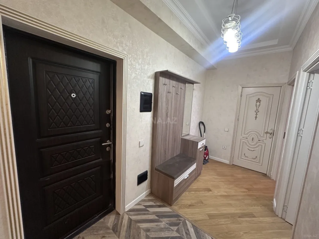 Kirayə verilir 2 otaqlı mənzil 75 m²