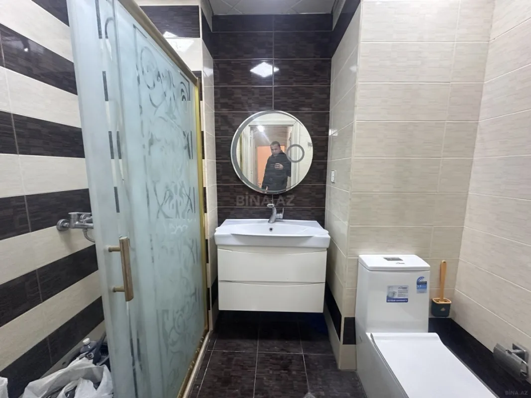 Kirayə verilir 2 otaqlı mənzil 75 m²