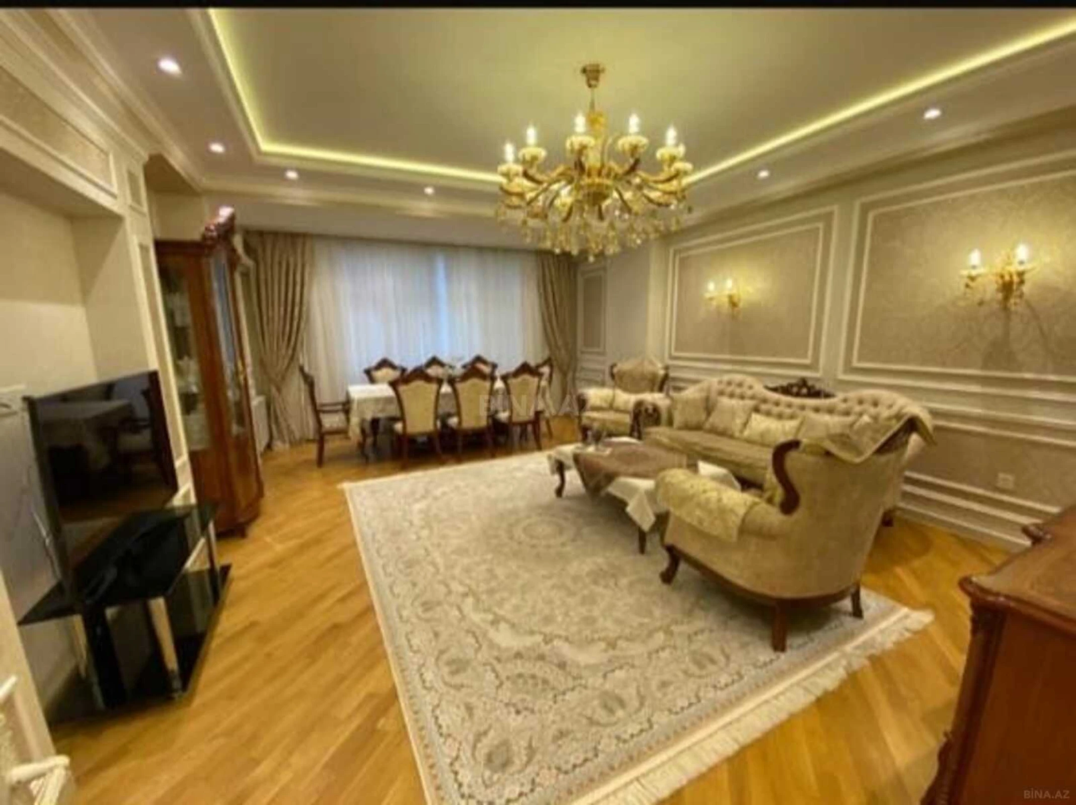 Satılır 3 otaqlı mənzil 138 m²