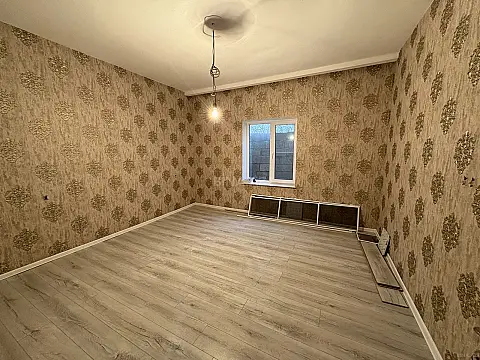 Satılır 3 otaqlı həyət evi 100 m²