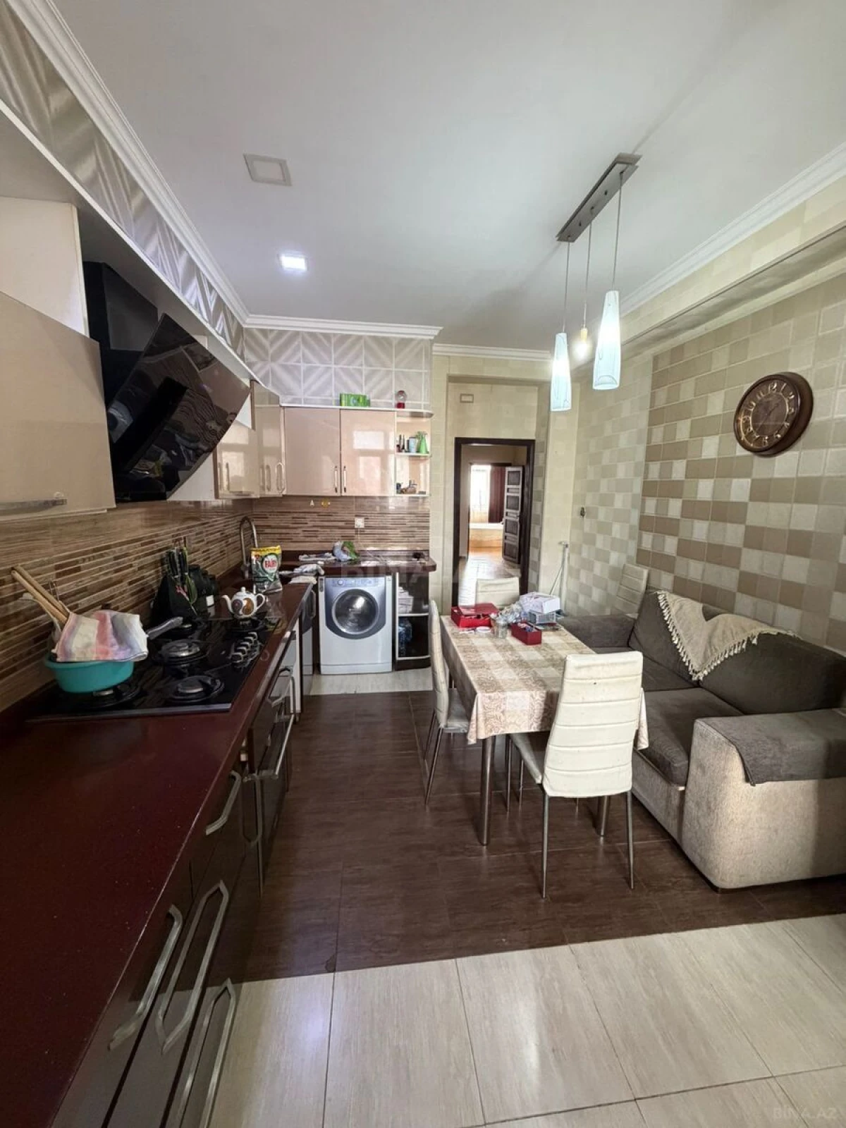 Satılır 3 otaqlı mənzil 135 m²