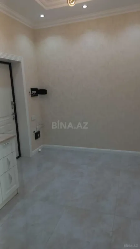 Kirayə verilir 2 otaqlı mənzil 75 m²