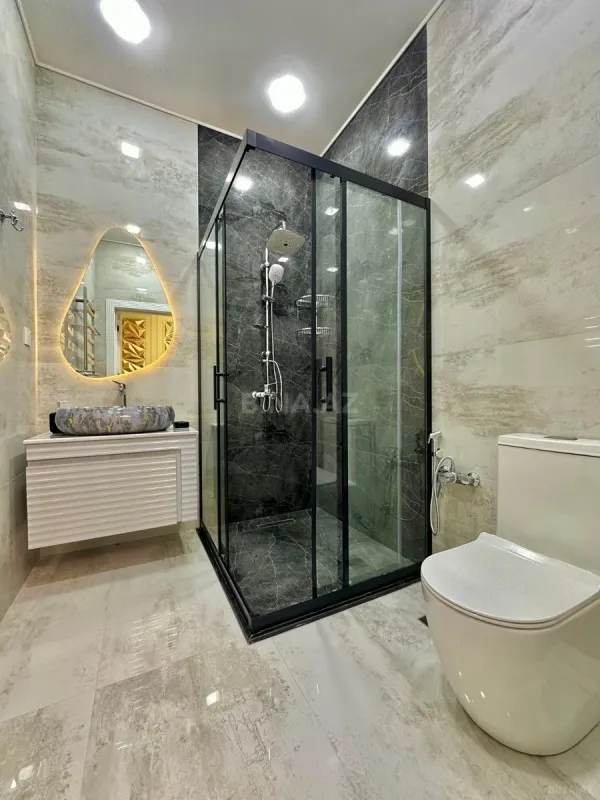 Satılır 4 otaqlı həyət evi 160 m²