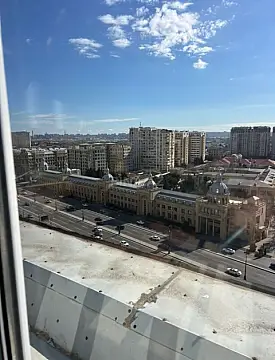 Satılır 2 otaqlı mənzil 73 m²